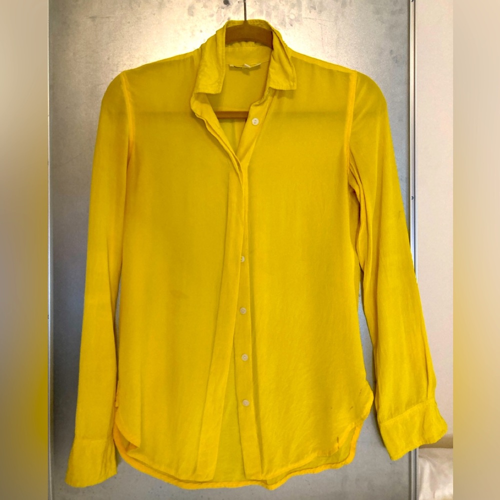 CÉLINE: 100% Silk Women’s Button-Down Shirt (M)